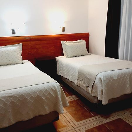 Cabanas Otilnau Πουέρτο Νατάλες Εξωτερικό φωτογραφία